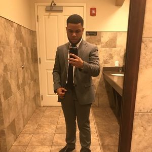 Meet your Posher, Christian